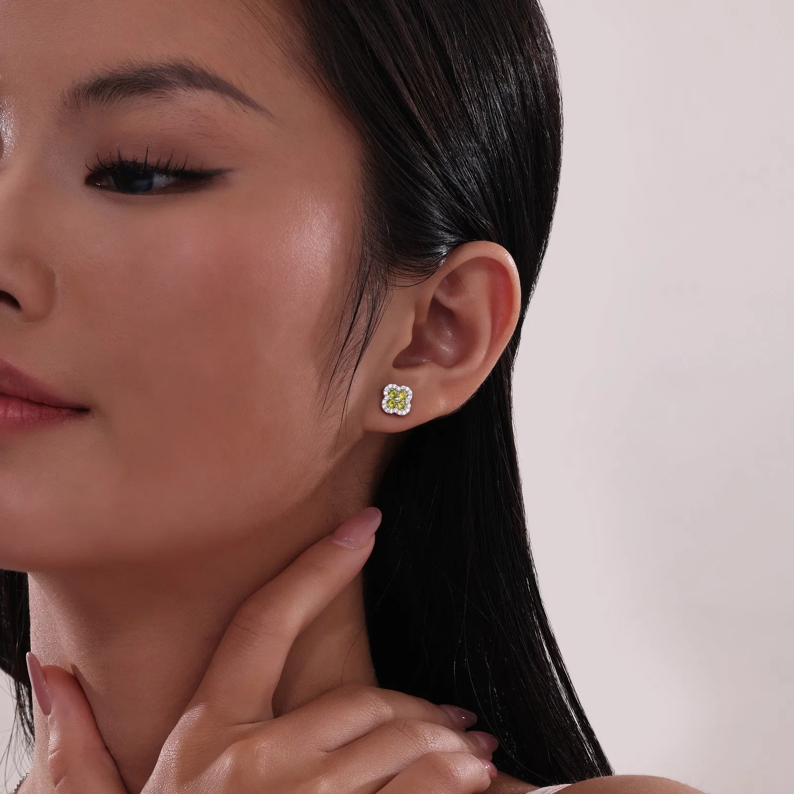 0.8 CTW Flower Halo Stud Earrings