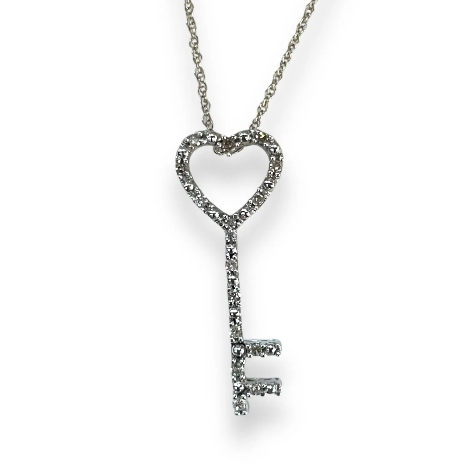 10K White Gold Heart-Key Pendant with Sparkling Diamonds
