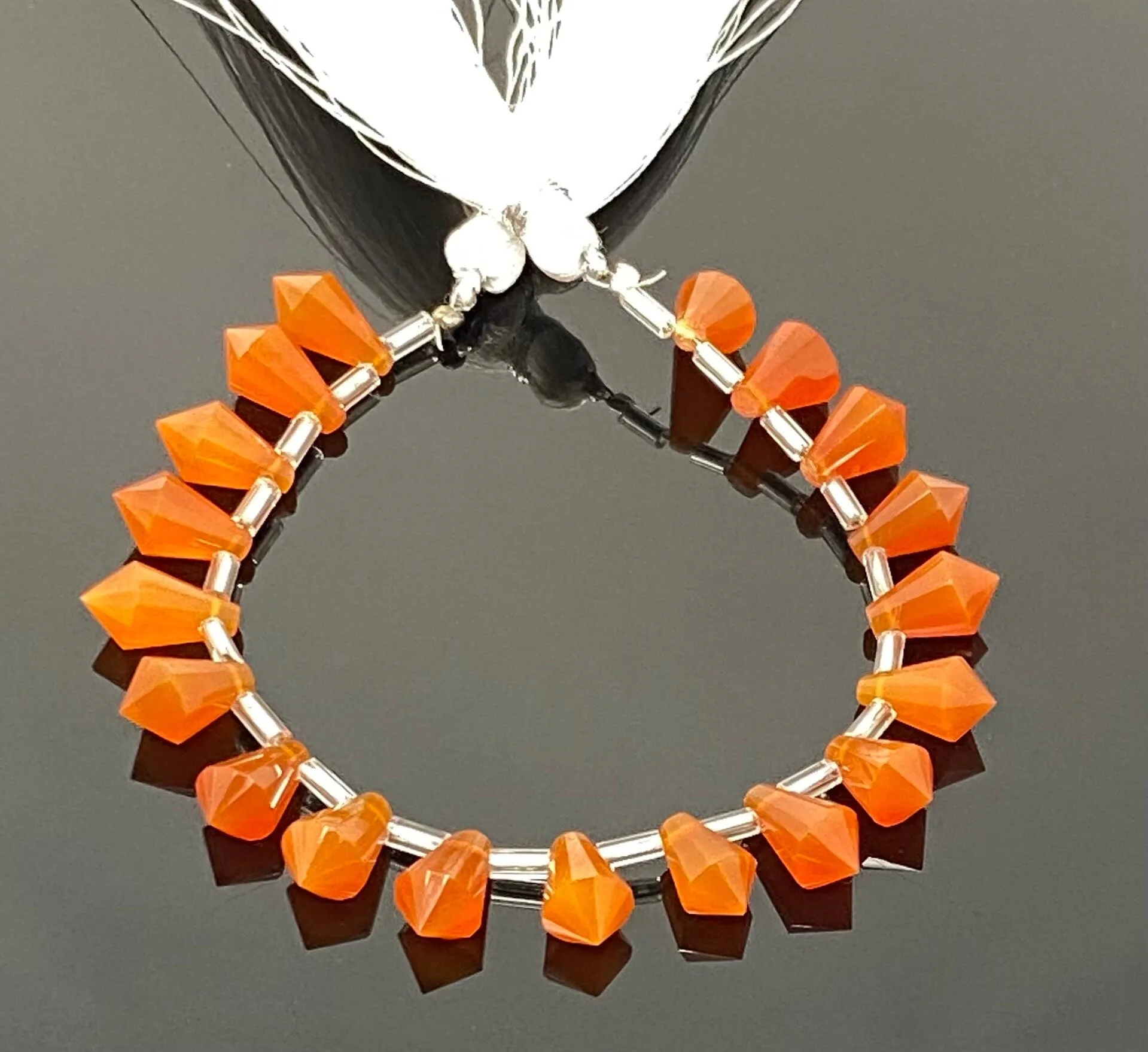 18 Pcs Carnelian Gemstone Fancy Faceted Drop Beads, Natural Carnelian Beads,  Bulk Wholesale Beads Jewelry Supplies for Jewelry Making,
