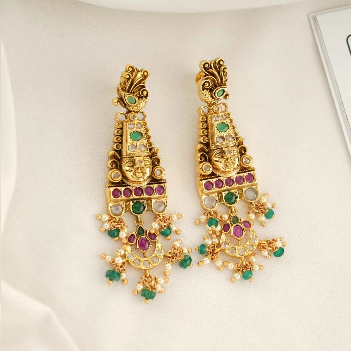 Aadrisha Nagas Necklace Set