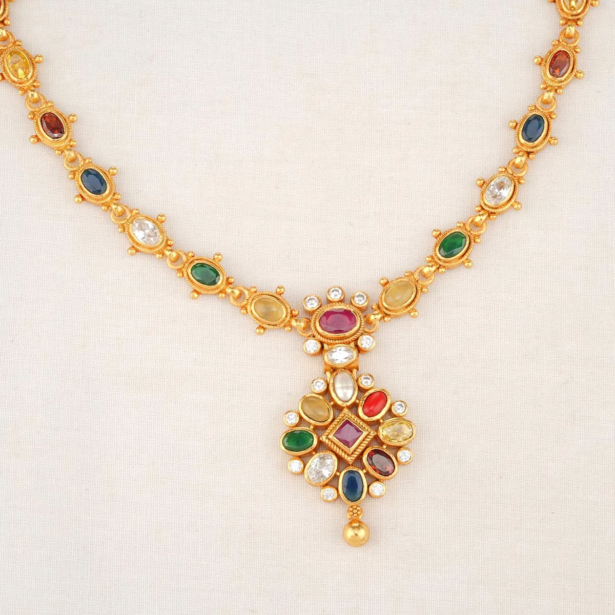Alisha Short Necklace