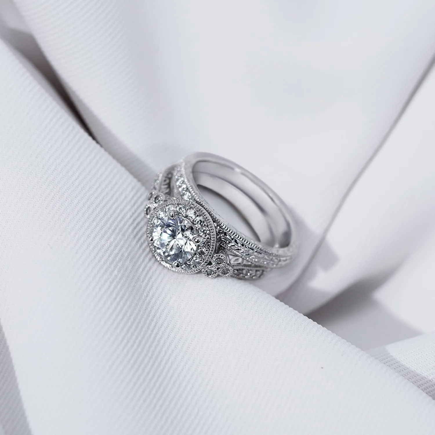 Amazon Essentials Plated Sterling Silver Antique Rings set made with Infinite Elements Cubic Zirconia (previously Amazon Collection)