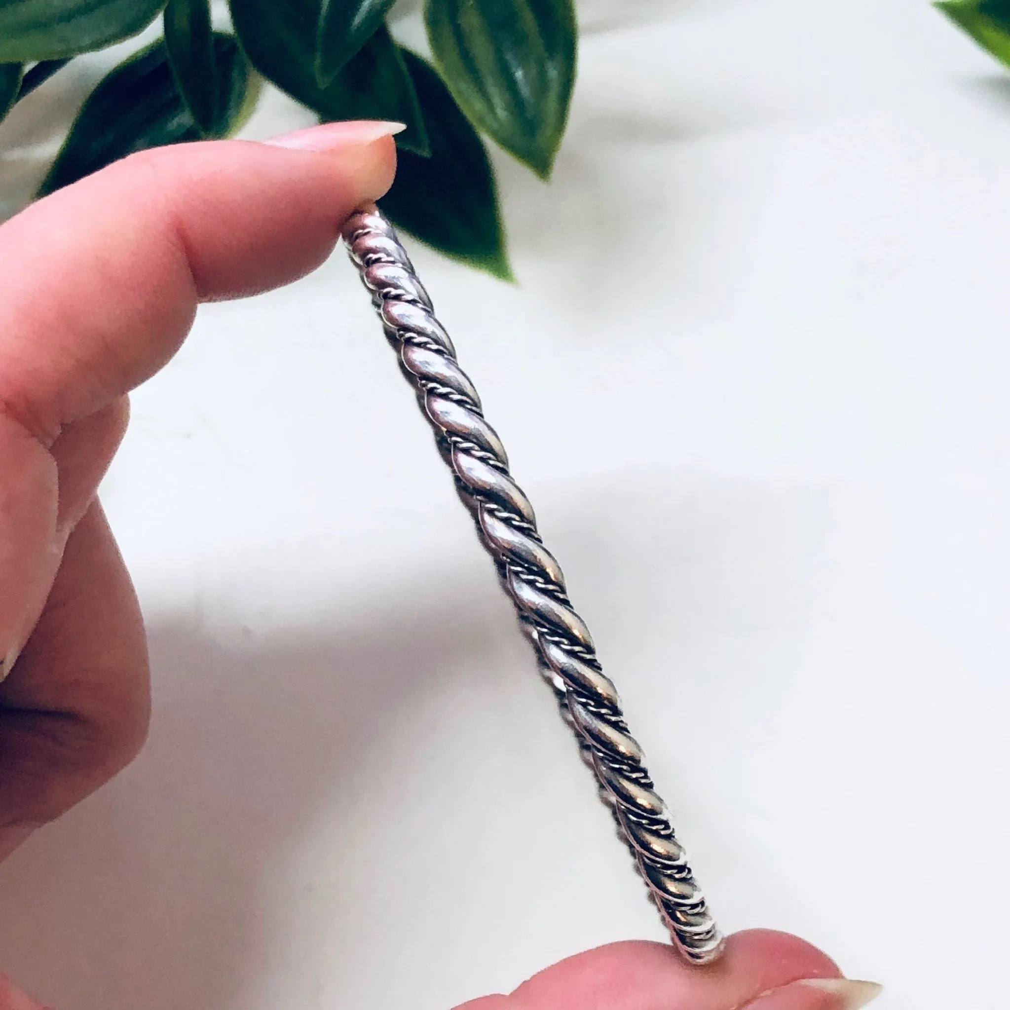 Bangle Bracelets, Vintage Jewelry, Textured Bracelets, Set of Four, Silver Plated Jewelry, Sleek Jewelry, Bangles, Holiday Gift Idea, Simple