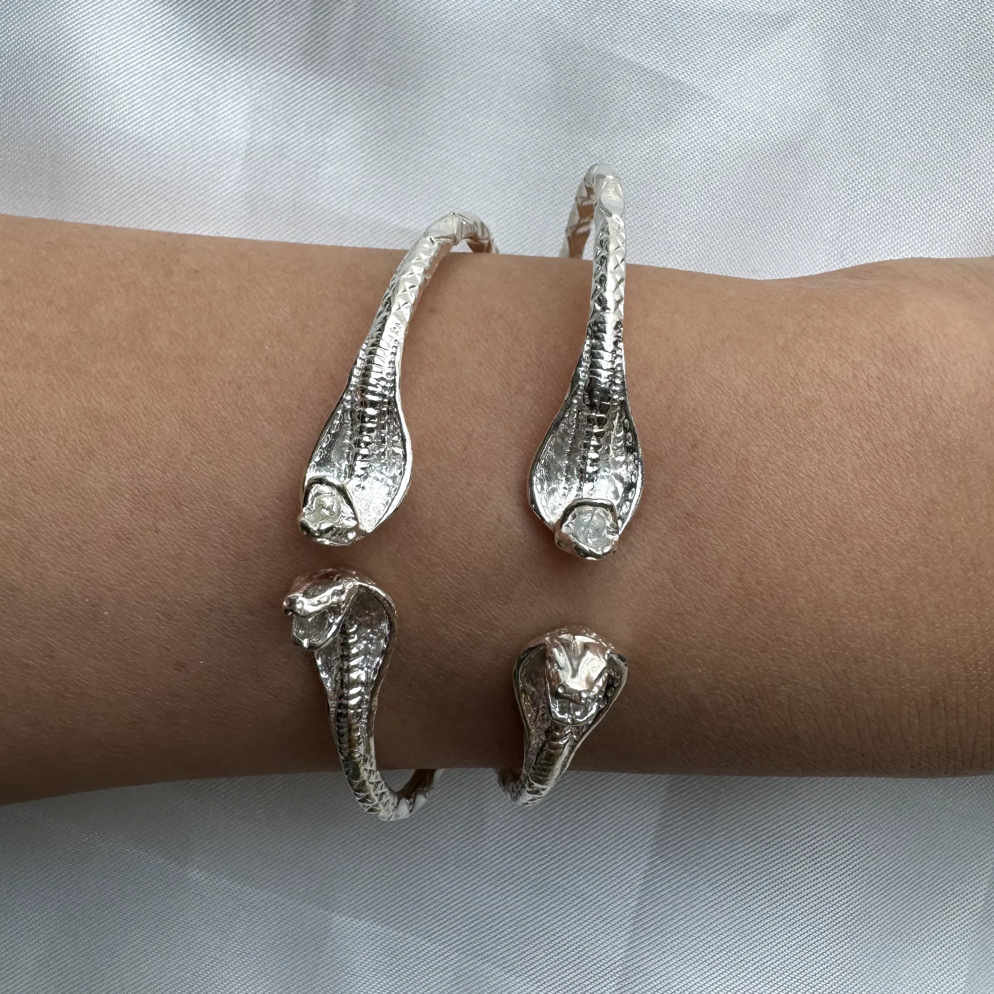 Better Jewelry Cobra Heads .925 Sterling Silver West Indian Bangles, 1 pair