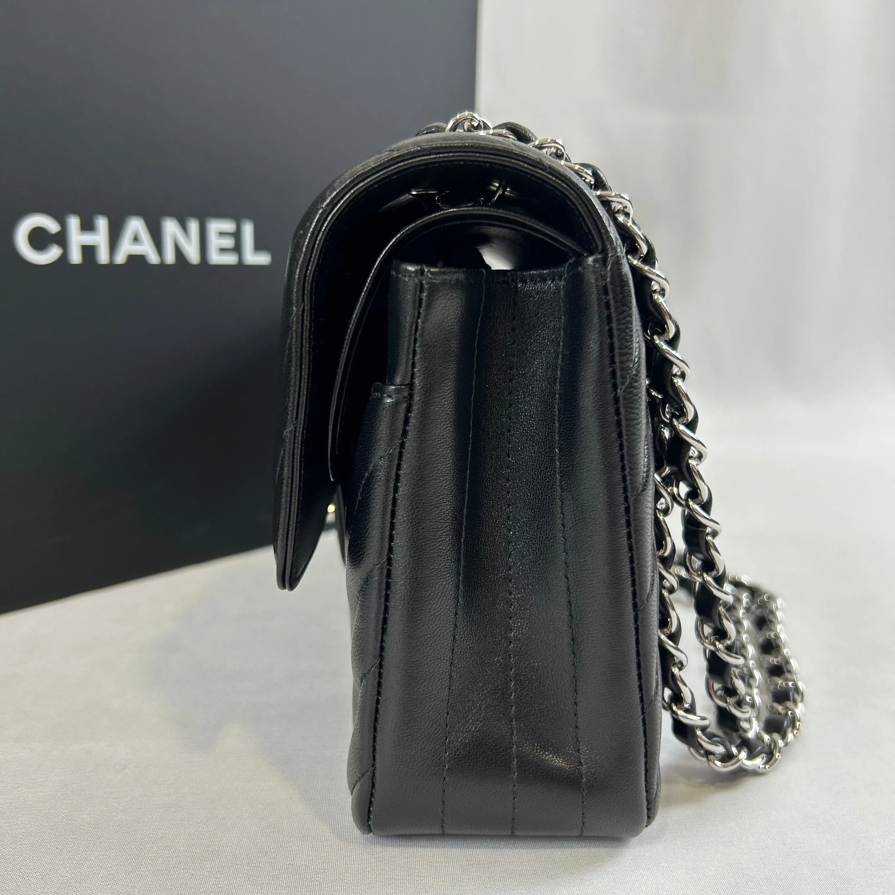 Chanel - Sac Timeless Chevron