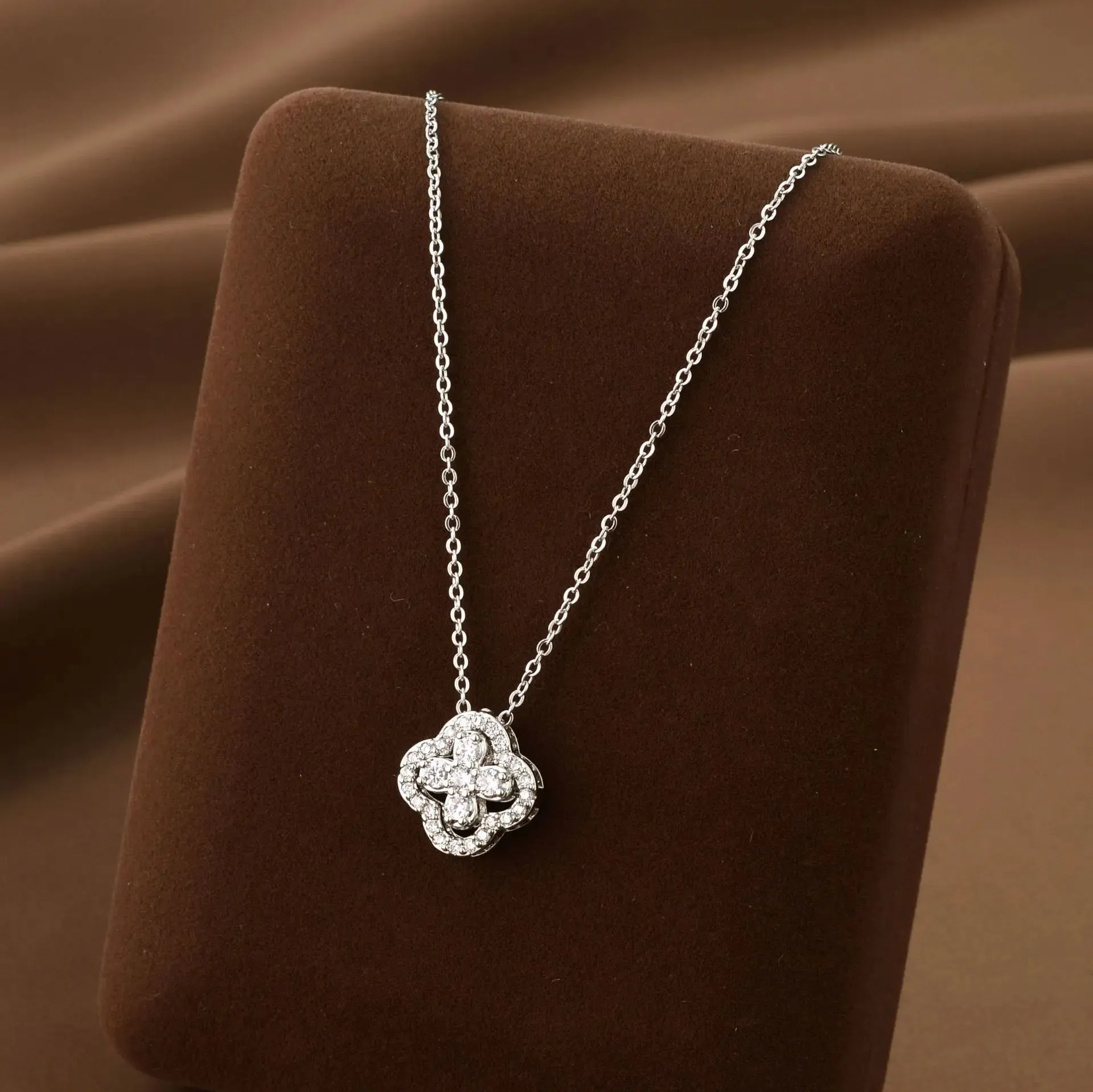 Classic Titanium Steel Lucky Clover Flower Pendant Necklace