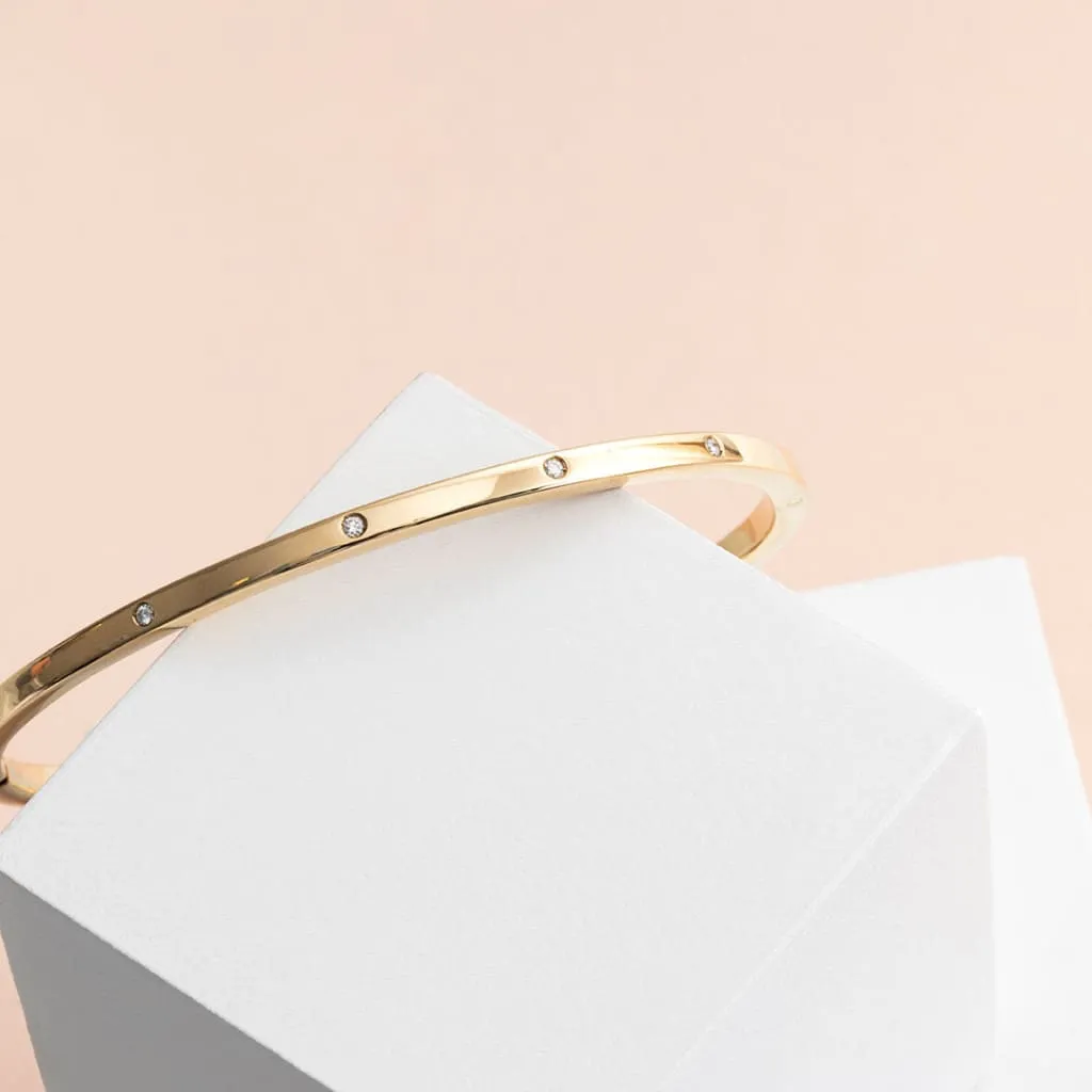Dalal Diamond Bangle | 9ct Gold