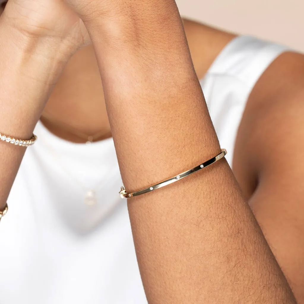 Dalal Diamond Bangle | 9ct Gold
