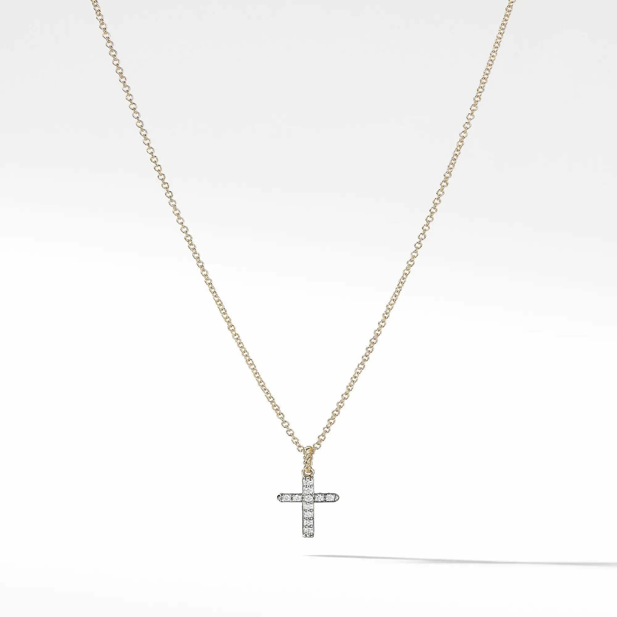David Yurman Cable Collectibles Cross Necklace with Diamonds in 18k Gold