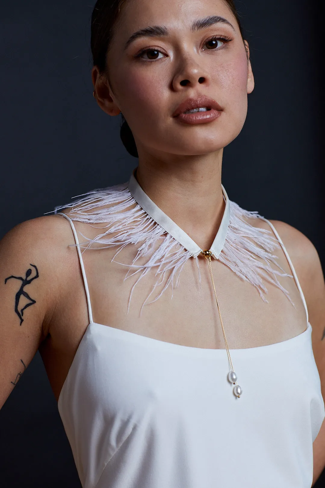 Evelina  / / Ostrich feather choker
