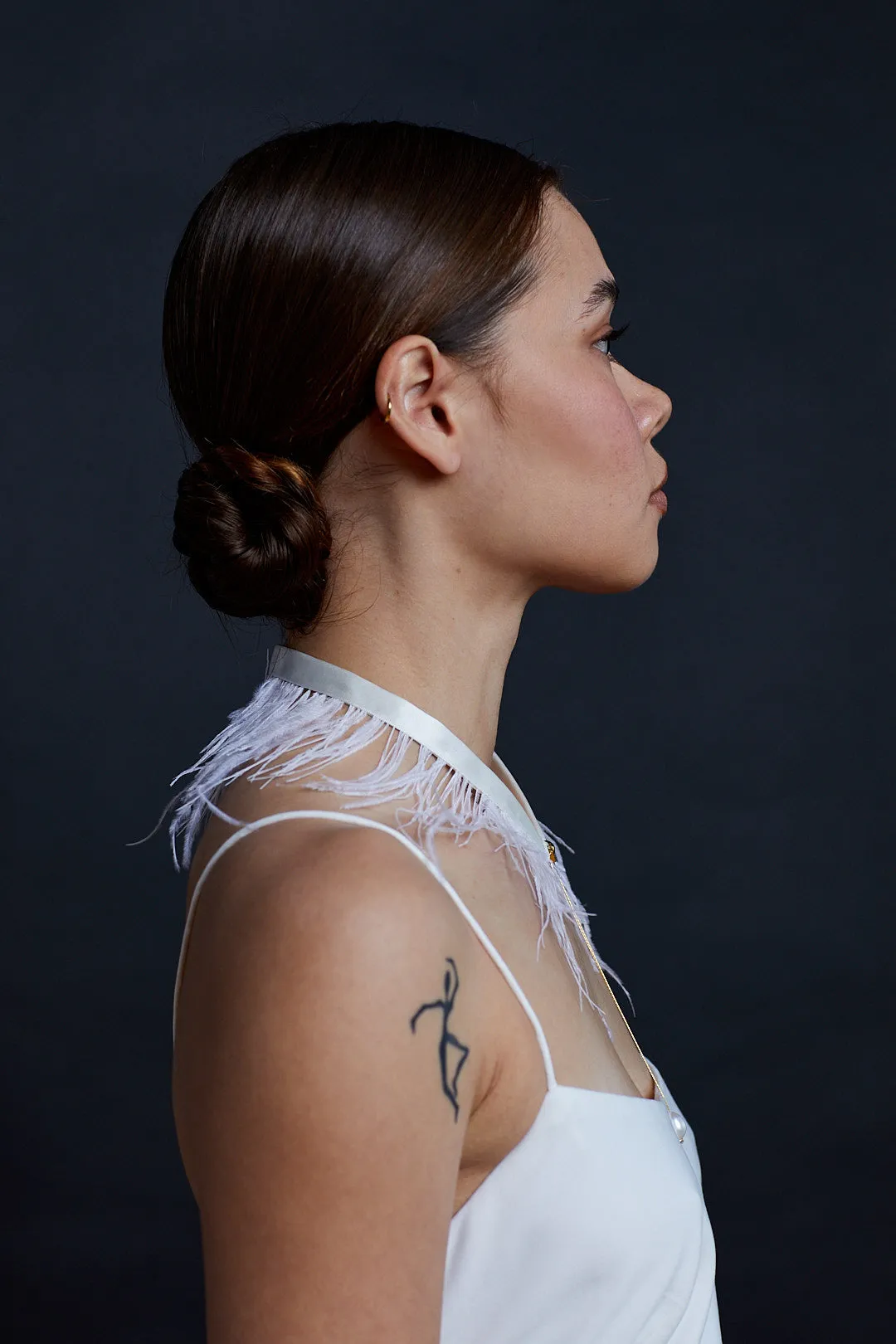 Evelina  / / Ostrich feather choker