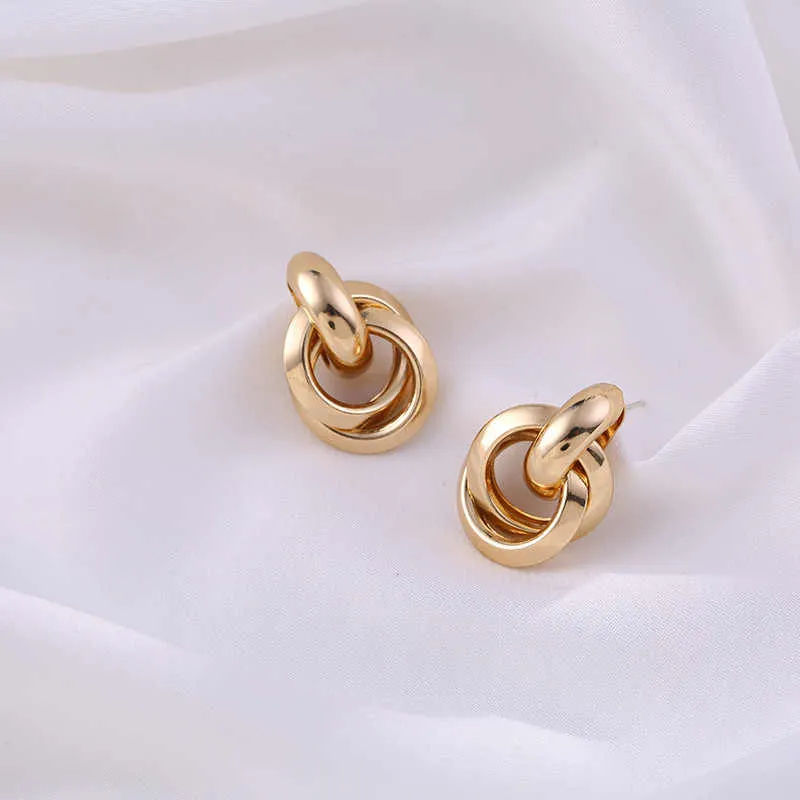 Gold Knot Earrings for Women | 18K Yellow Gold Plated | Timeless Elegance