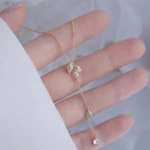 Hot Fashion Leaf Droplets Necklace for Women Exquisite Temperament