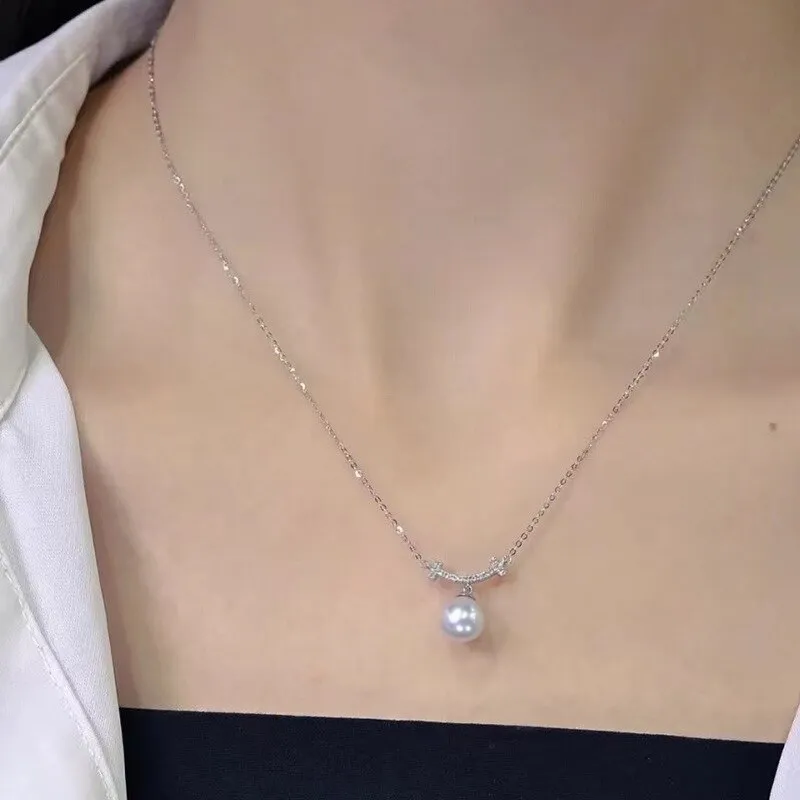 New Arrival Round Imitation Pearl Pendant Necklace with Dazzling CZ Stone Exquisite Women