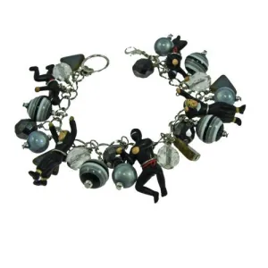 Nun Chucks, Bracelet