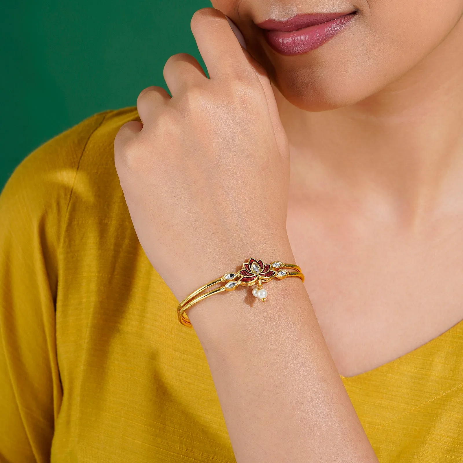 Padhaaro Saa Maroon Bracelet