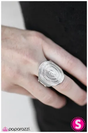 Paparazzi Ring ~ The Grand Prairie - Silver