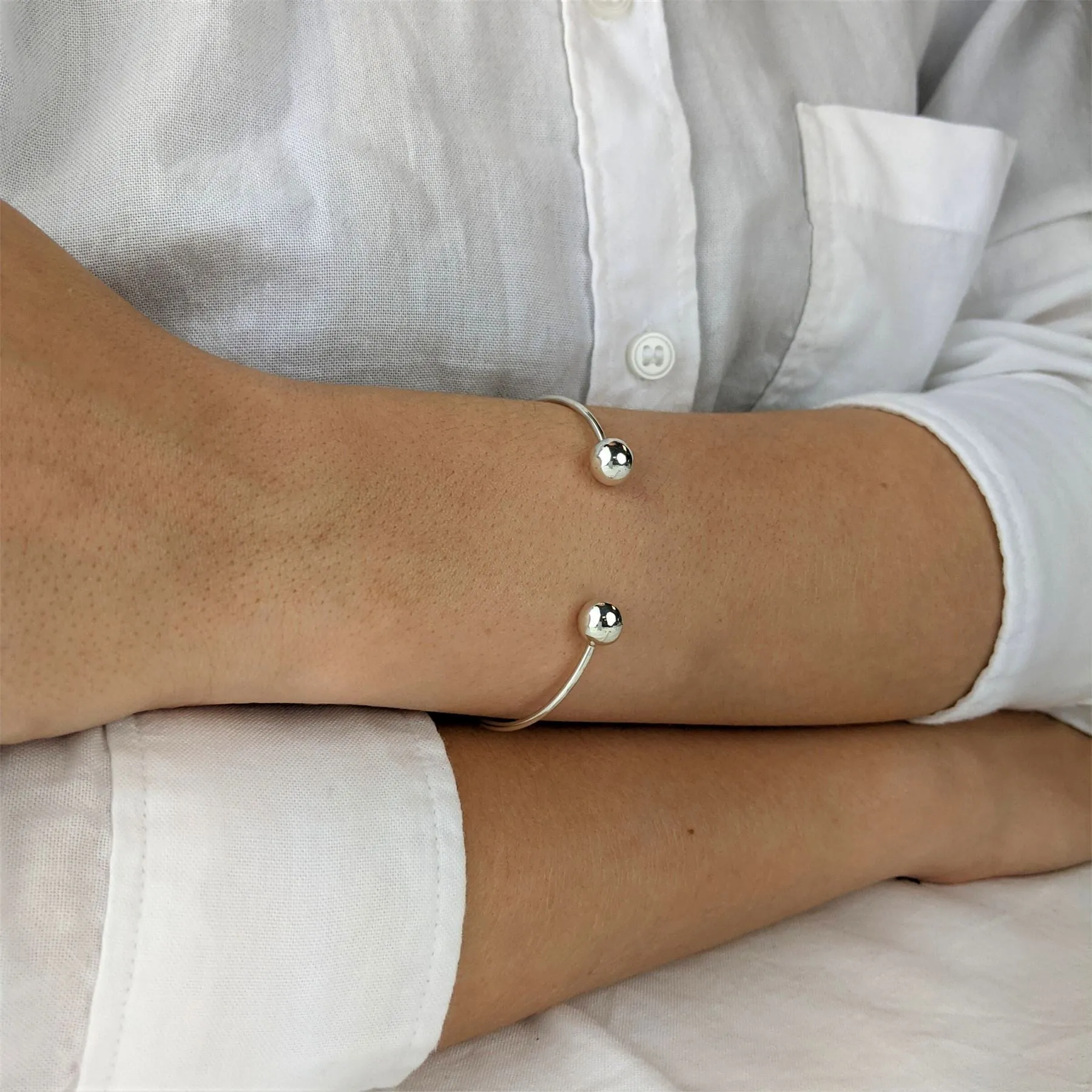 Sterling Silver Simple Classic Round Tube Adjustable Torque Bangle