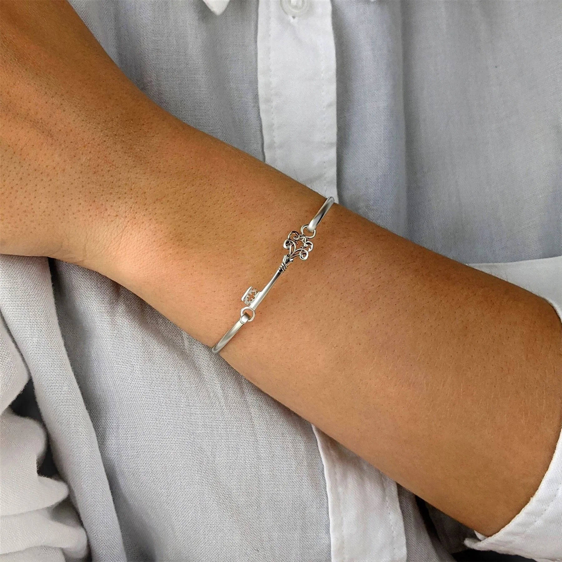 Sterling Silver Thin Elegant Filigree Key Bangle With Hook Clasp