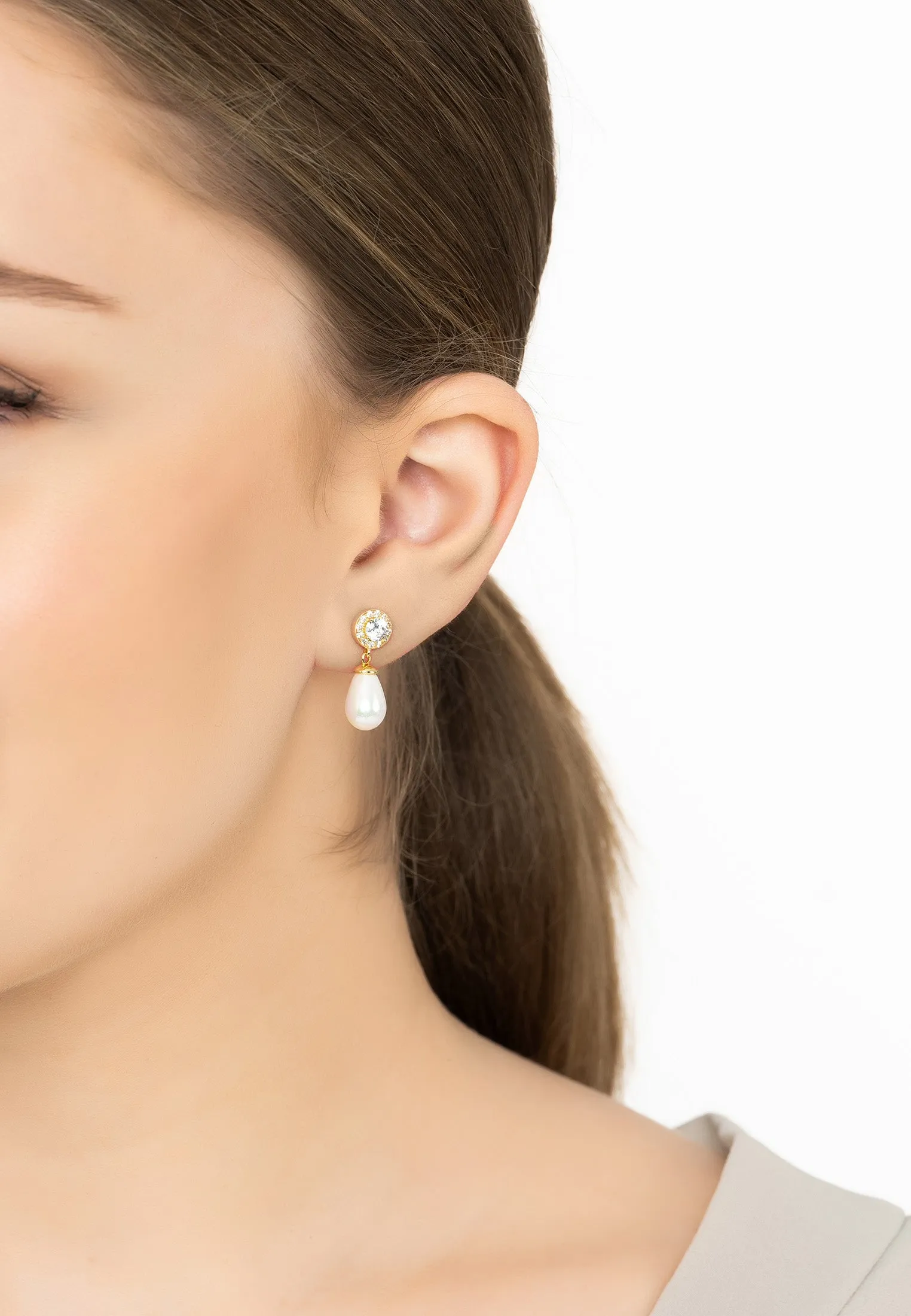 Timeless Pearl Teardrop Earrings Gold