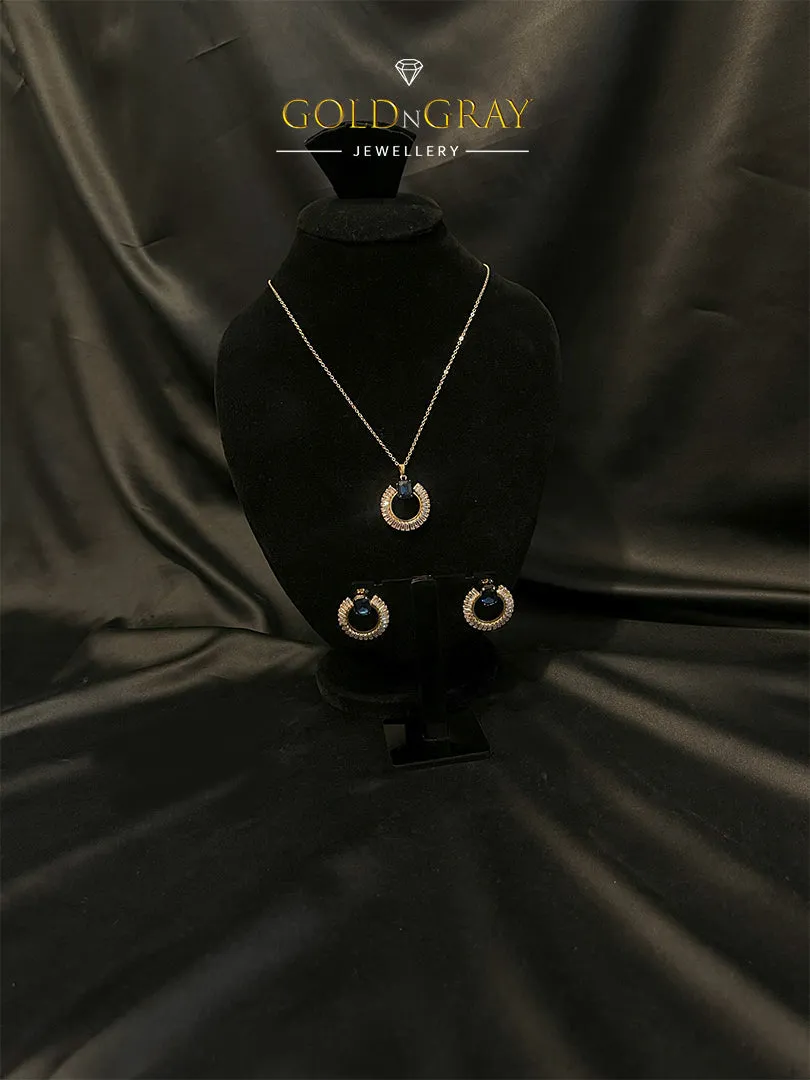 Timeless Sapphire & Gold Circle Pendant Set