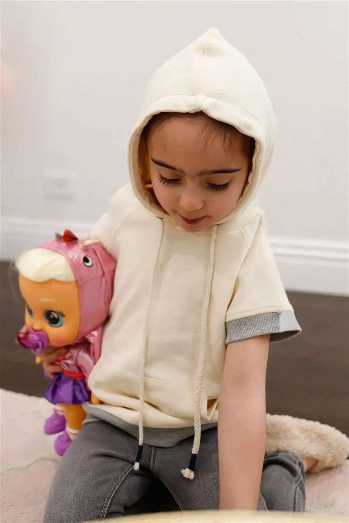Toddler Girls Cream Contrast Cuffs & Hem Short Sleeve Hooded Sweatshirt /1-1-1-1